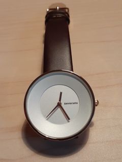 （分類：）位於 。 由 aleejmiiu 提交（商品編號 1218080243，圖片 1）。簡介： 。