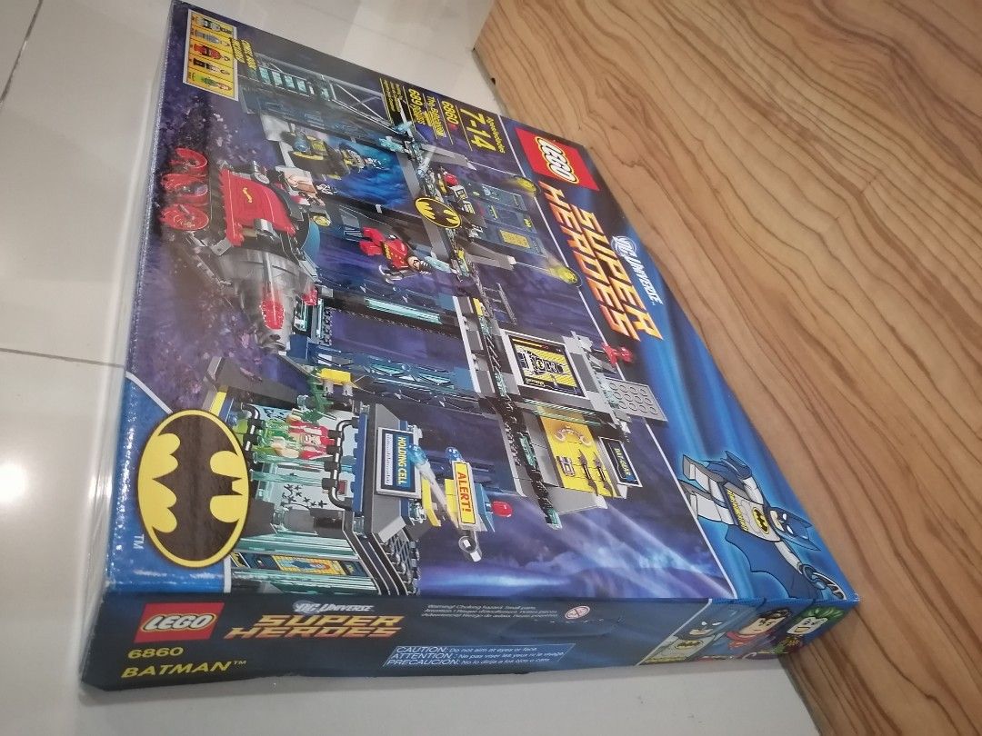 LEGO Super Heroes The Batcave 6860 