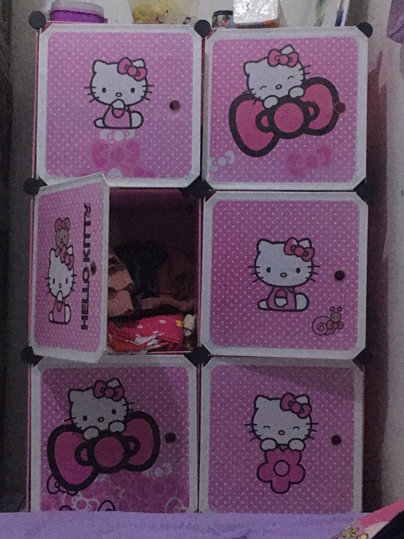 Lemari Hello kitty (bongkar pasang), Perabotan Rumah di Carousell