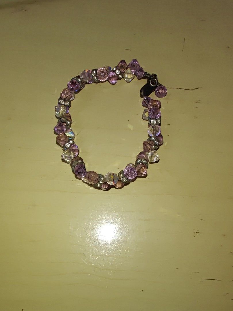 Purple bracelets discount