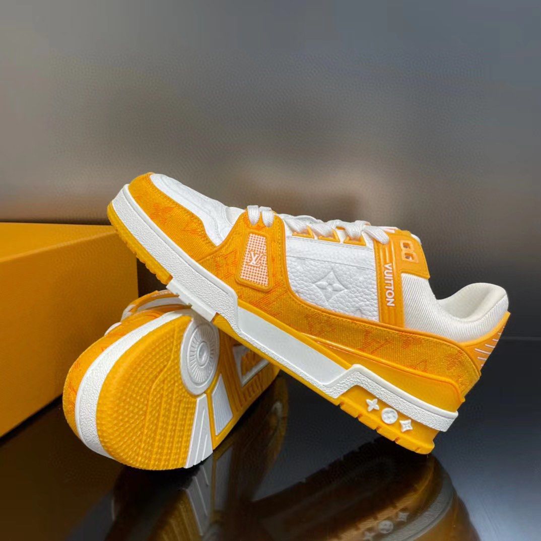 Louis Vuitton LV Trainer Sneaker Yellow For Men 1AARGE - Clothingta
