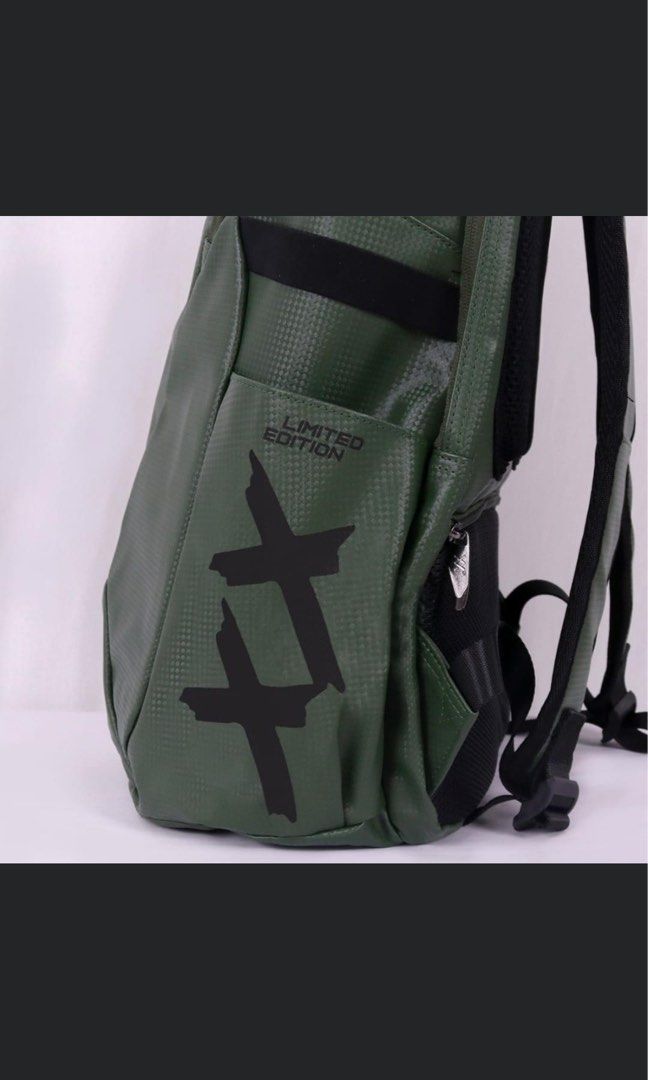 Maxx limited edition backpack, Men's Fashion, Bags, Backpacks on Carousell