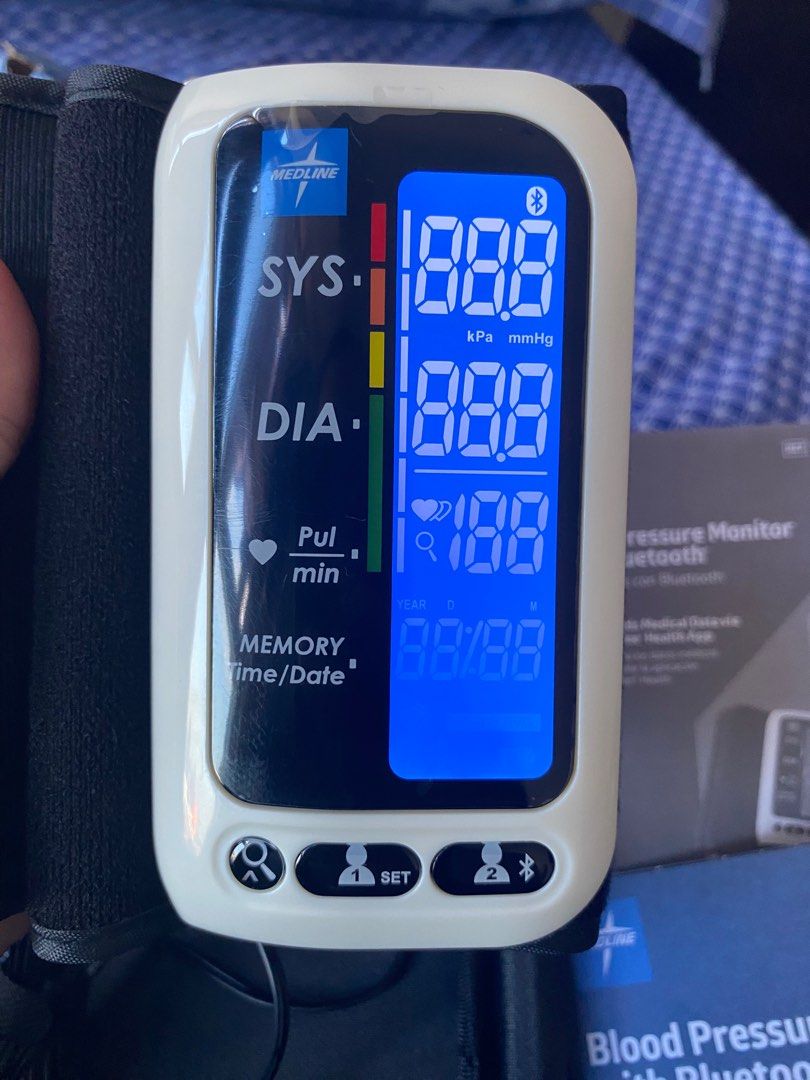 Medline blood pressure monitor w/ bluetooth, Health & Nutrition, Health