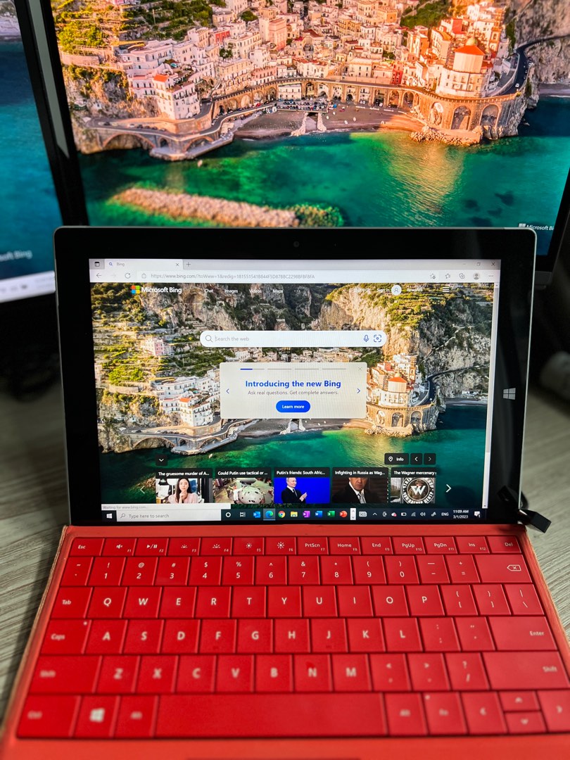 Microsoft Surface 3 Tablet with keyboard, genuine cover and pen