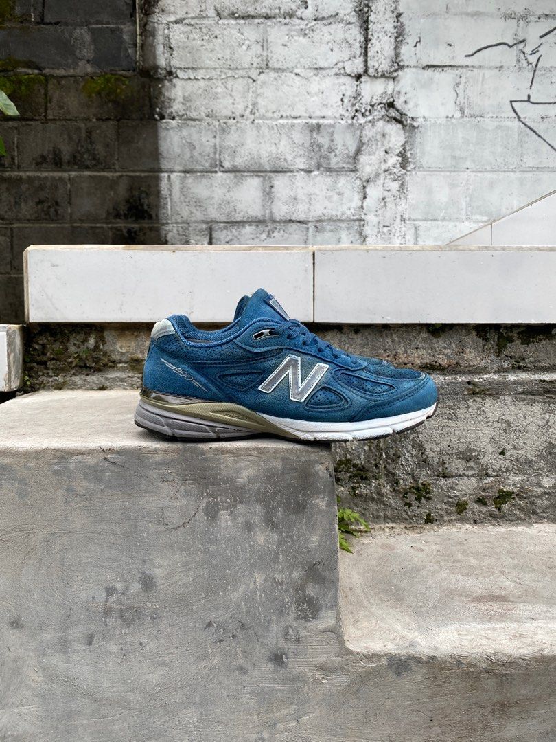 North sea store new balance 990