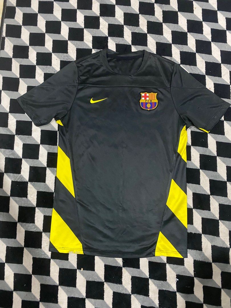 Nike Barcelona Training Jersey, Men's Fashion, Activewear on Carousell