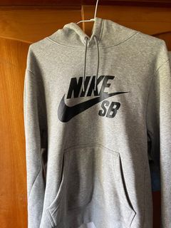 NIKE SB 帽T
