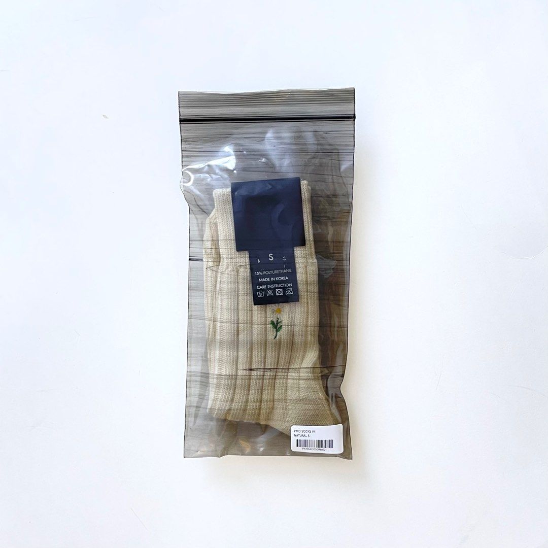 PEACEMINUSONE Socks #4 Natural S, 女裝, 手錶及配件, 襪褲襪- Carousell