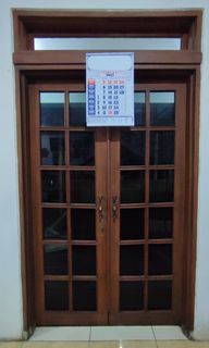 SISA 2 ! Pintu 1 set dengan kusen