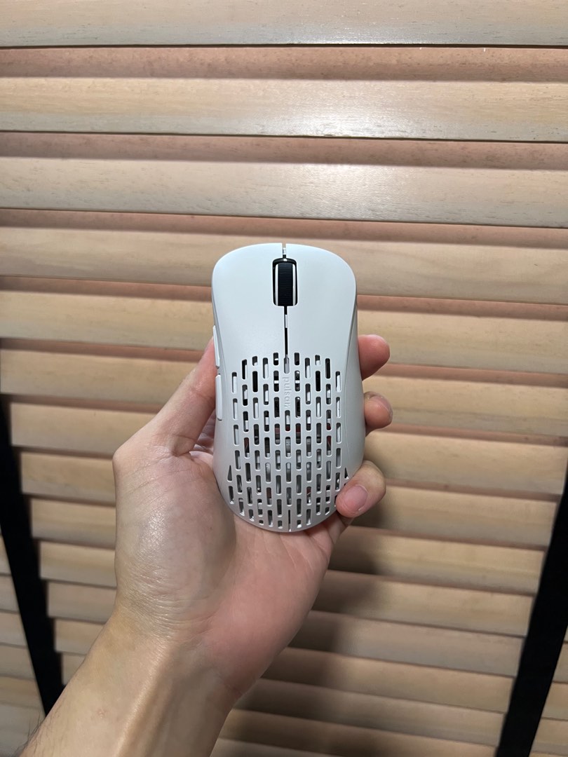 Pulsar Xlite V2, Computers & Tech, Parts & Accessories, Mouse ...