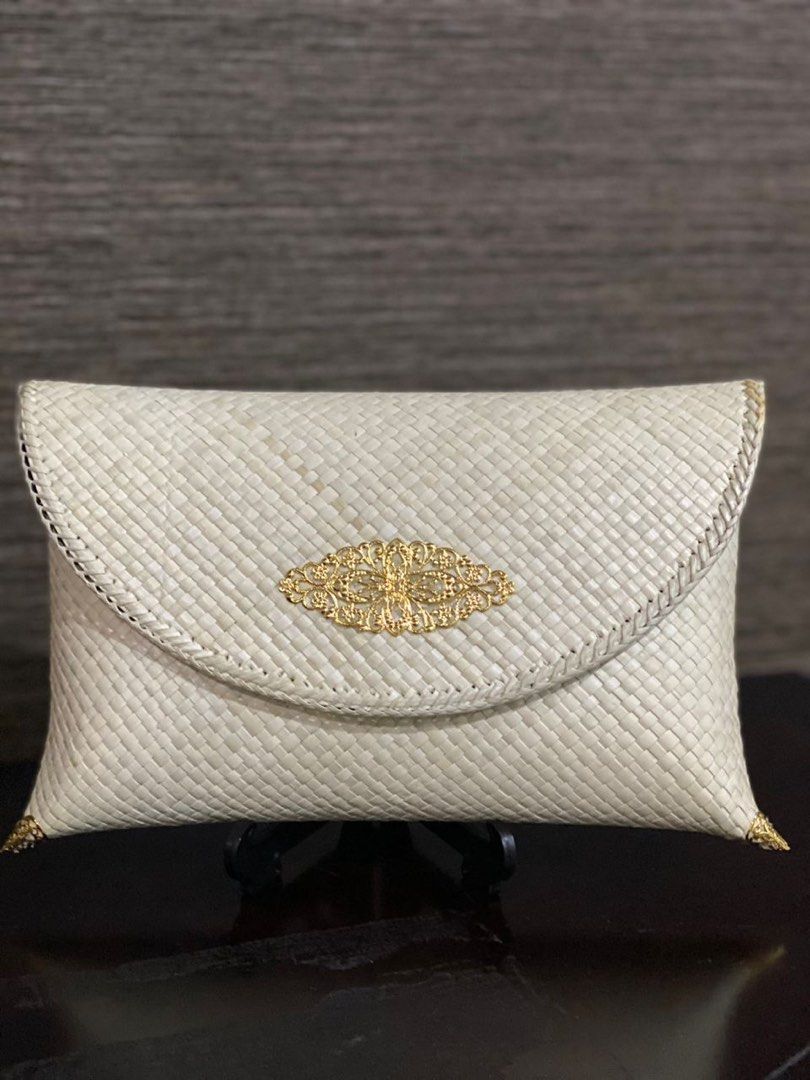 rattan clutch