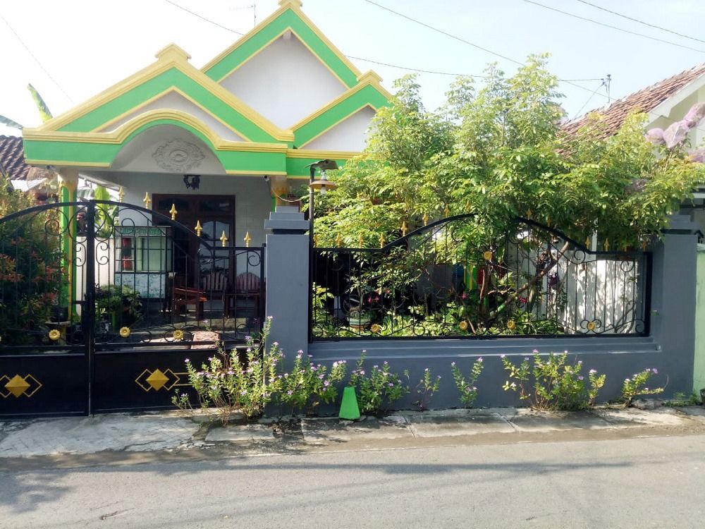 rumah_dijual_di_nganjuk_dekat__1677640876_9d33d796_progressive