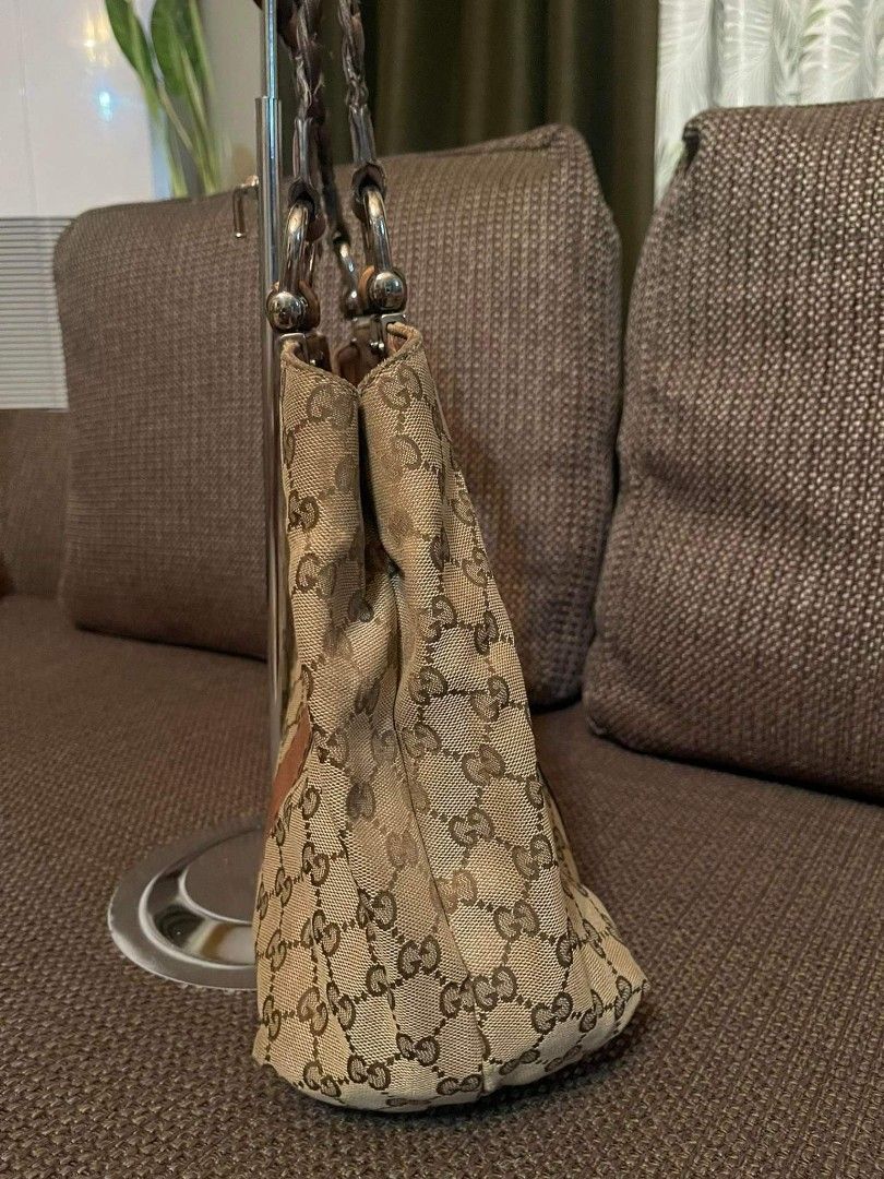 SALE!!!! Original Gucci Tote (Category: Luxury Bags & Wallets) located in Lucena. Submitted by brhienlareza (Listing ID 1218005496, Image 3). Description: Guaranteed Orig Gucci Tote On Sale!!! Well used.