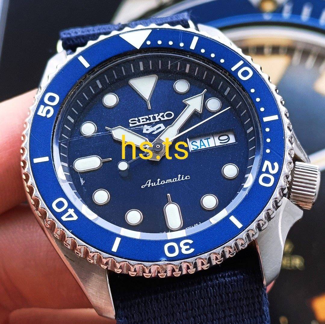 Seiko 5 Blue 5KX Automatic Sports Watch, Men's Fashion, Watches &  Accessories, Watches on Carousell