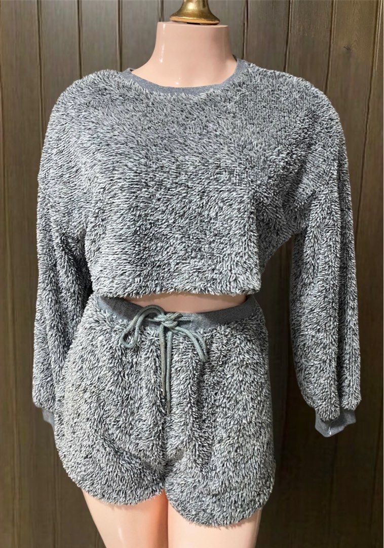 Shein Teddy Pullover and Drawstring Waist Short Set, Size XS (Category: Sets or Coordinates) located in Cavite. Submitted by evaest.ph (Listing ID 1218154985, Image 2). Description: I got it as a gift. Washed but unused. .