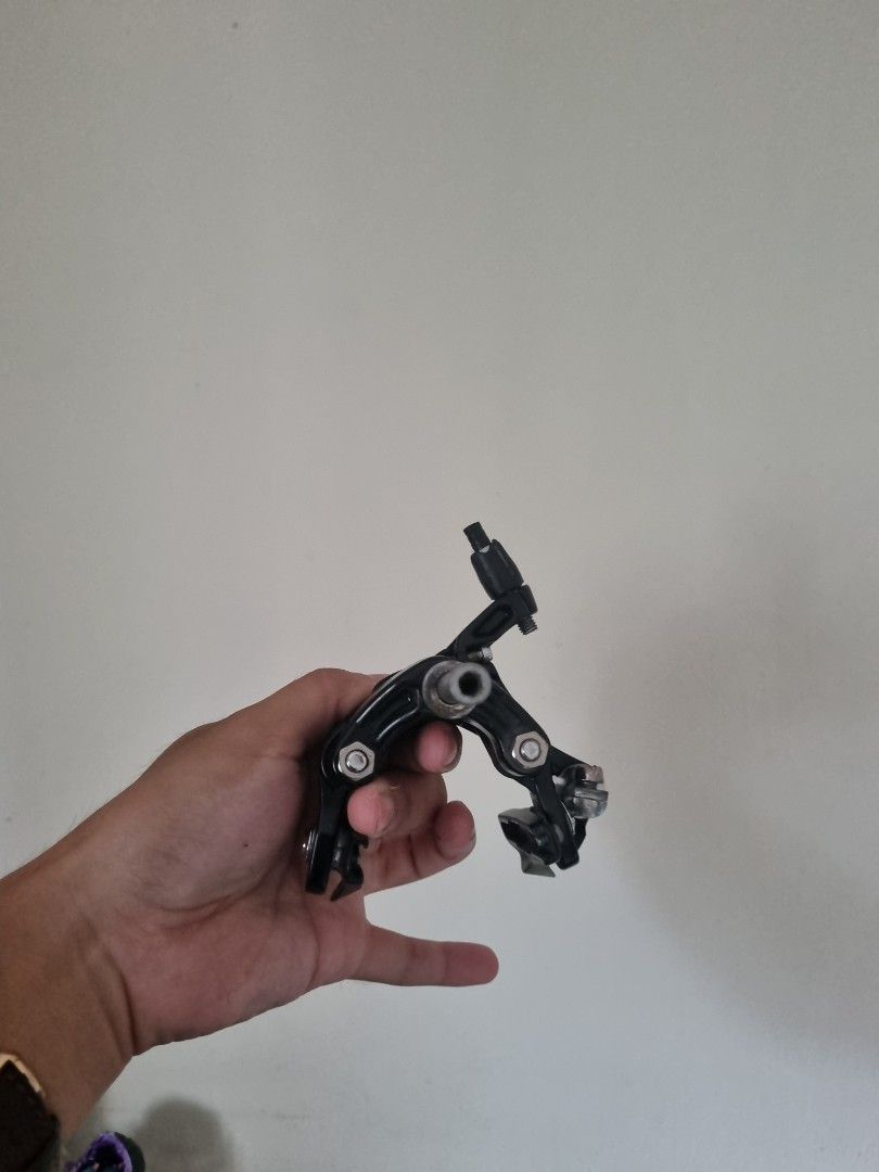 Shimano 105 Front Rim Brakes (READ DESCRIPTION), Sports Equipment ...