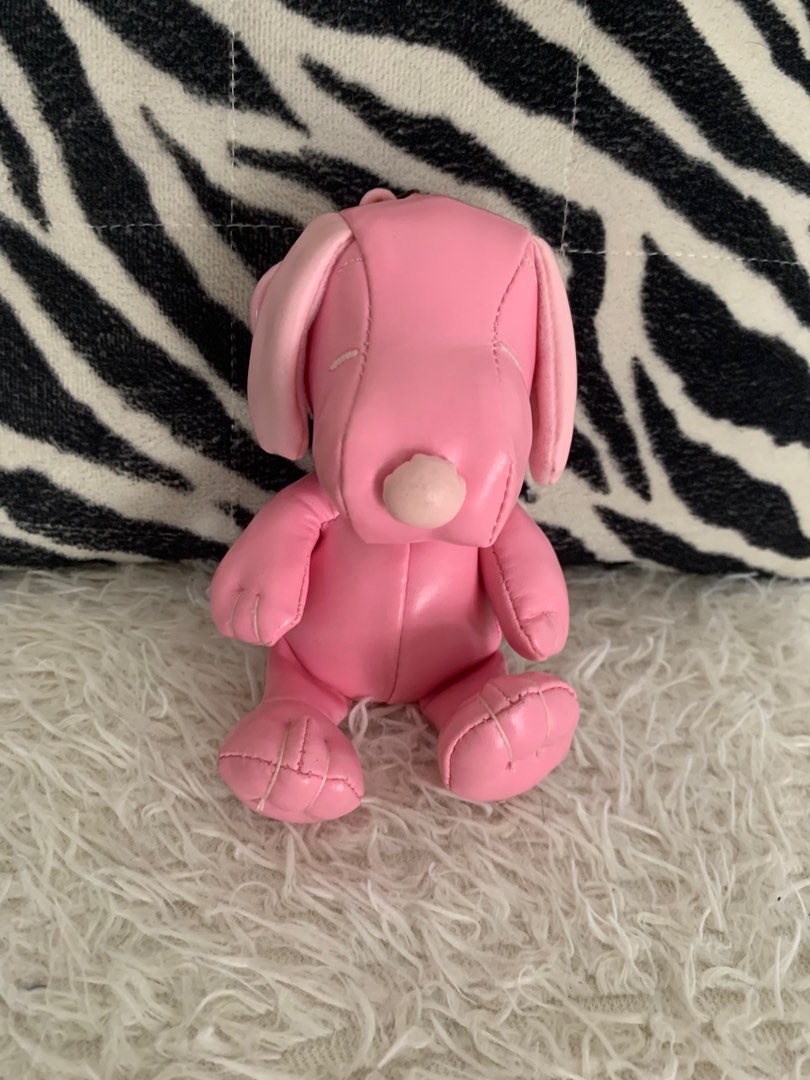 Snoopy plushie/keychain on Carousell