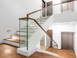 Tempered laminated glass panel and door work. 收藏品 2