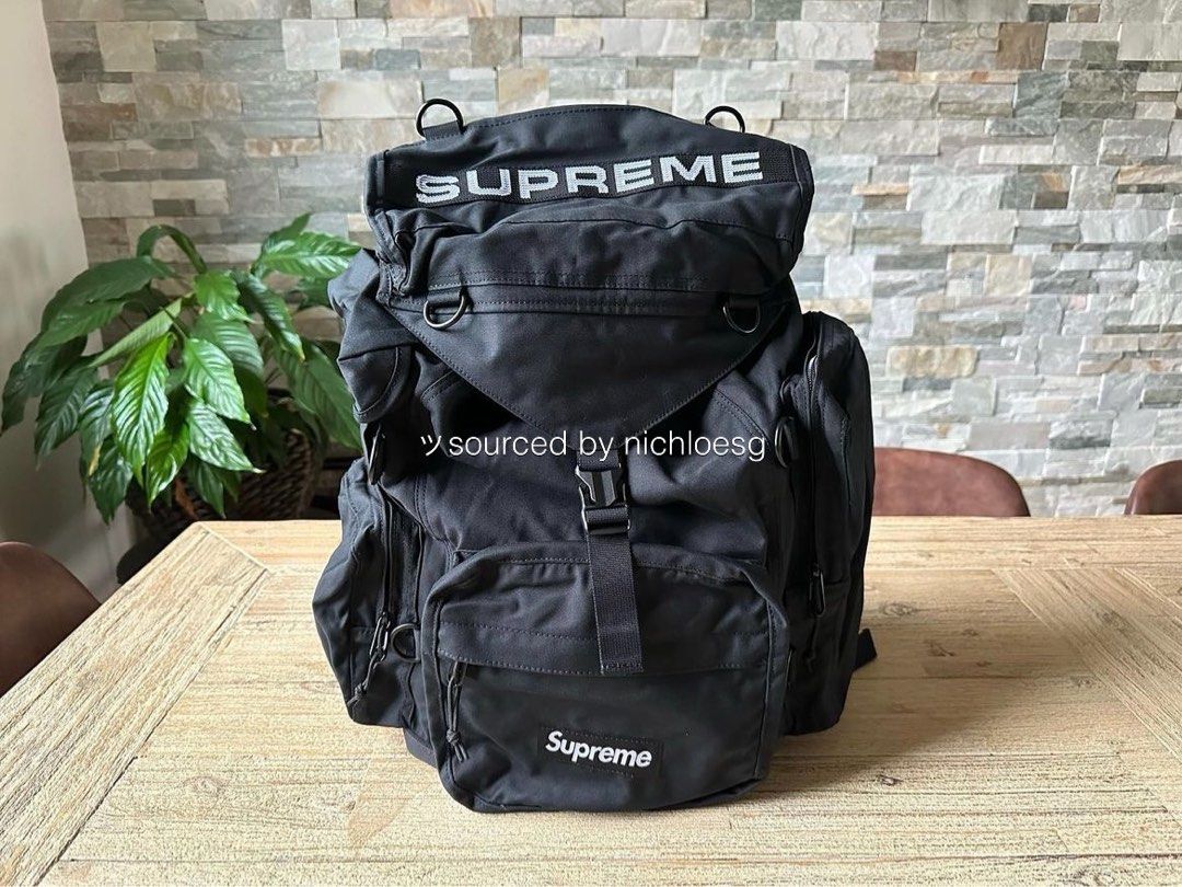 supreme field backpack 黒-