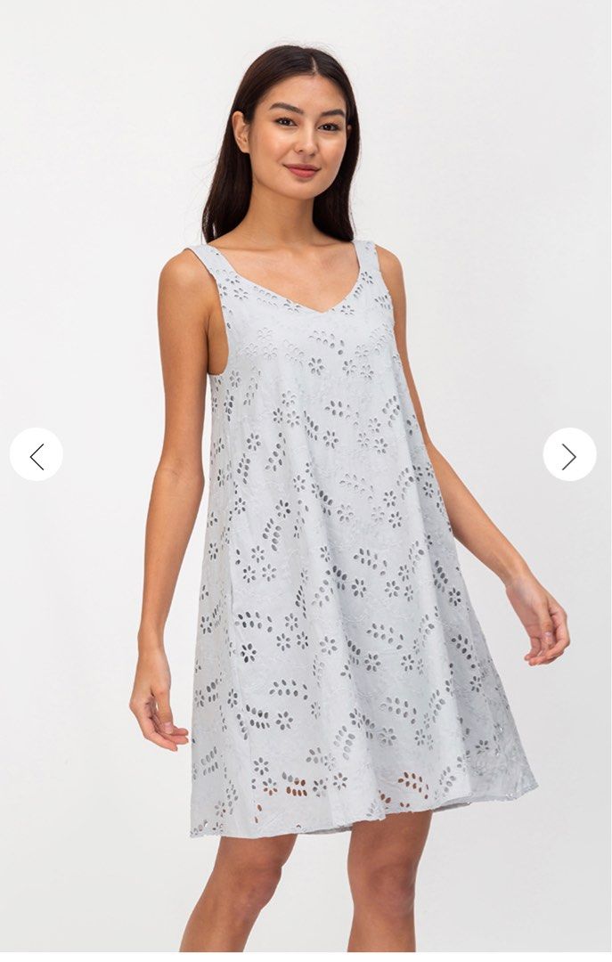 Torynt eyelet top dress