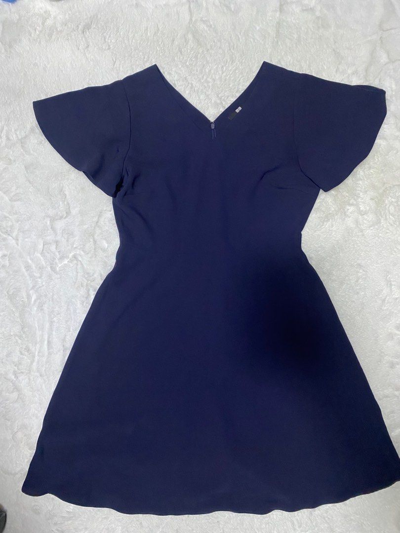 v neck flare dress