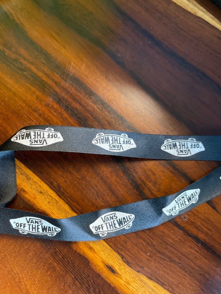 Bracelet vans off the wall deals