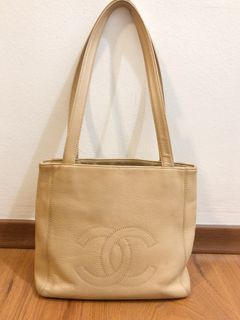 Chanel Ivory Cream Caviar leather Small Deauville tote bag + organizer  insert