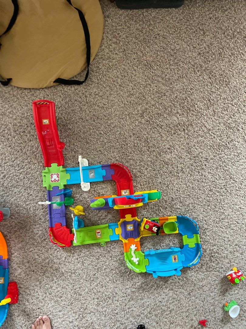 Bundle Vtech Go go Mickey Mouse and train station train set, Hobbies