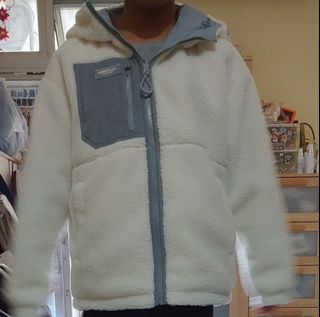 （分類：）位於 。 由 allenyip_ 提交（商品編號 1218157077，圖片 1）。簡介： 。