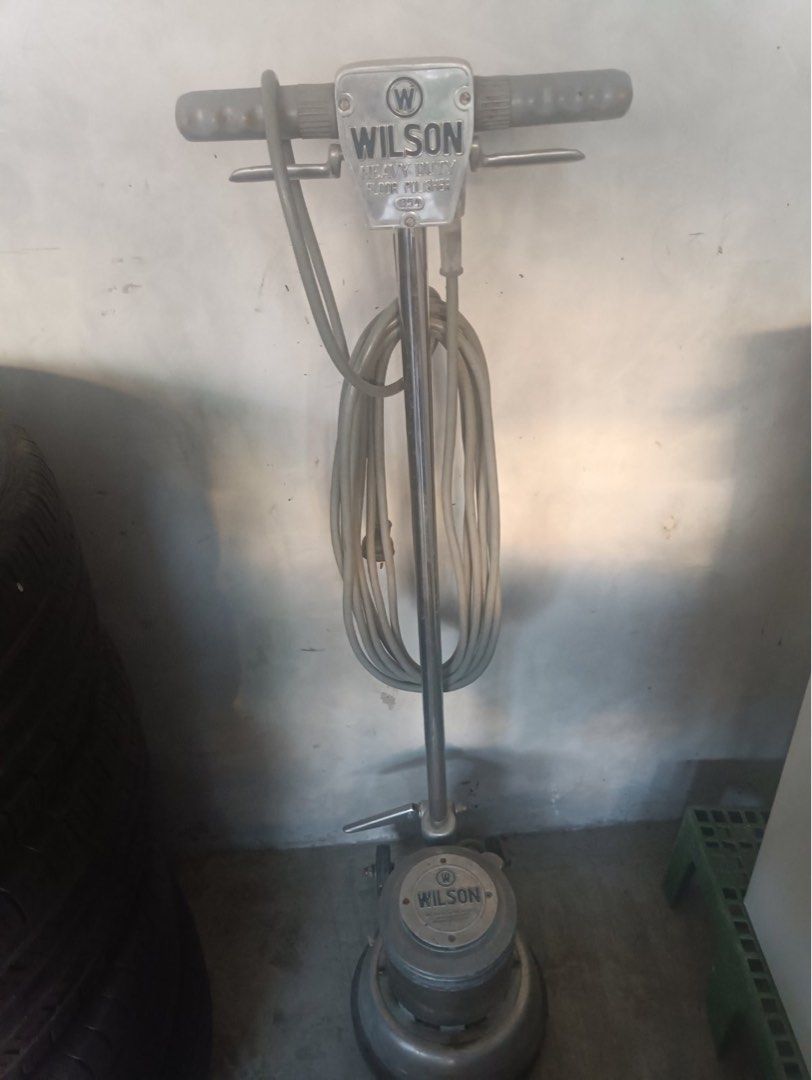 WILSON Floor Polisher, Furniture & Home Living, Cleaning & Homecare