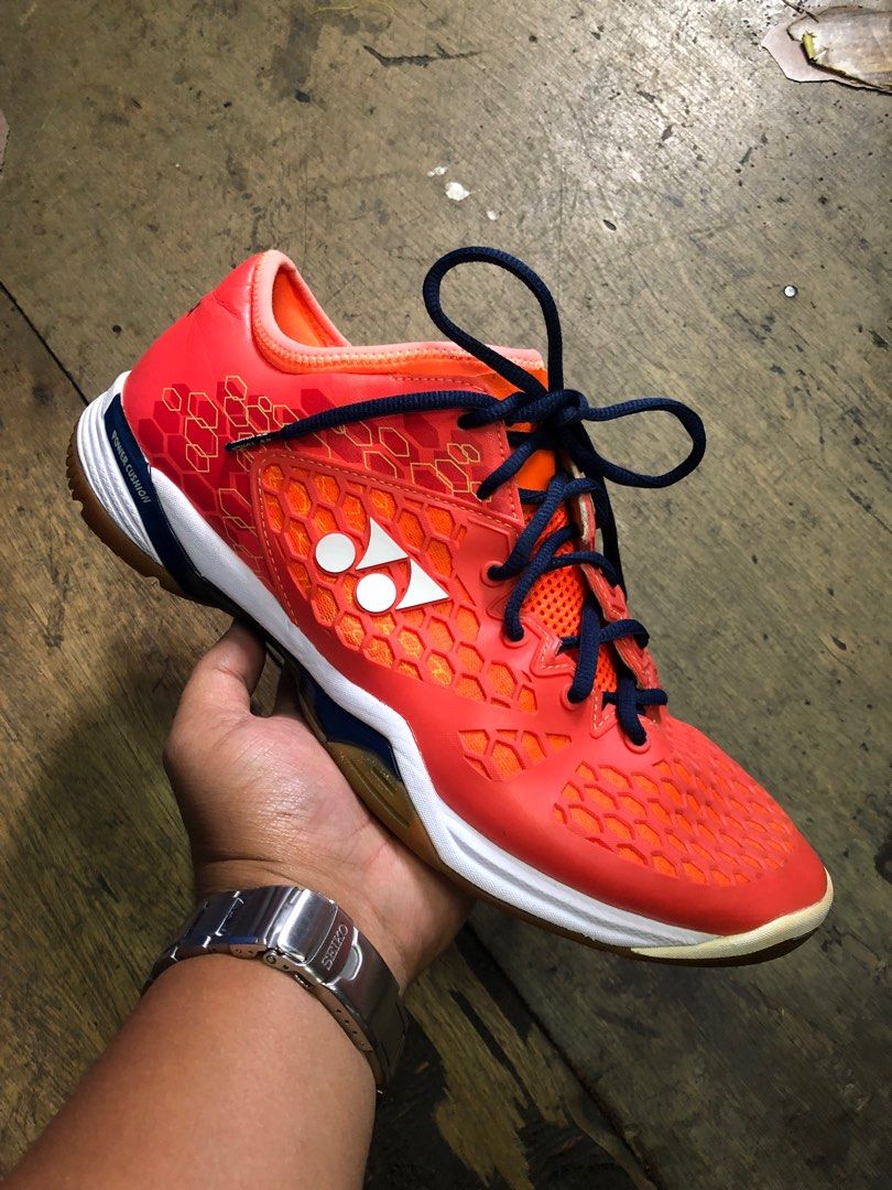 Yonex shb 03zm best sale