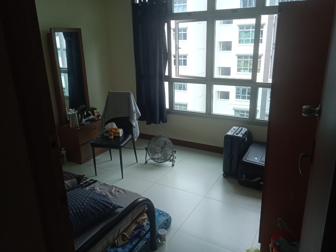 800 Yishun Common Room for 1 PaxNo Sharing Room with other People