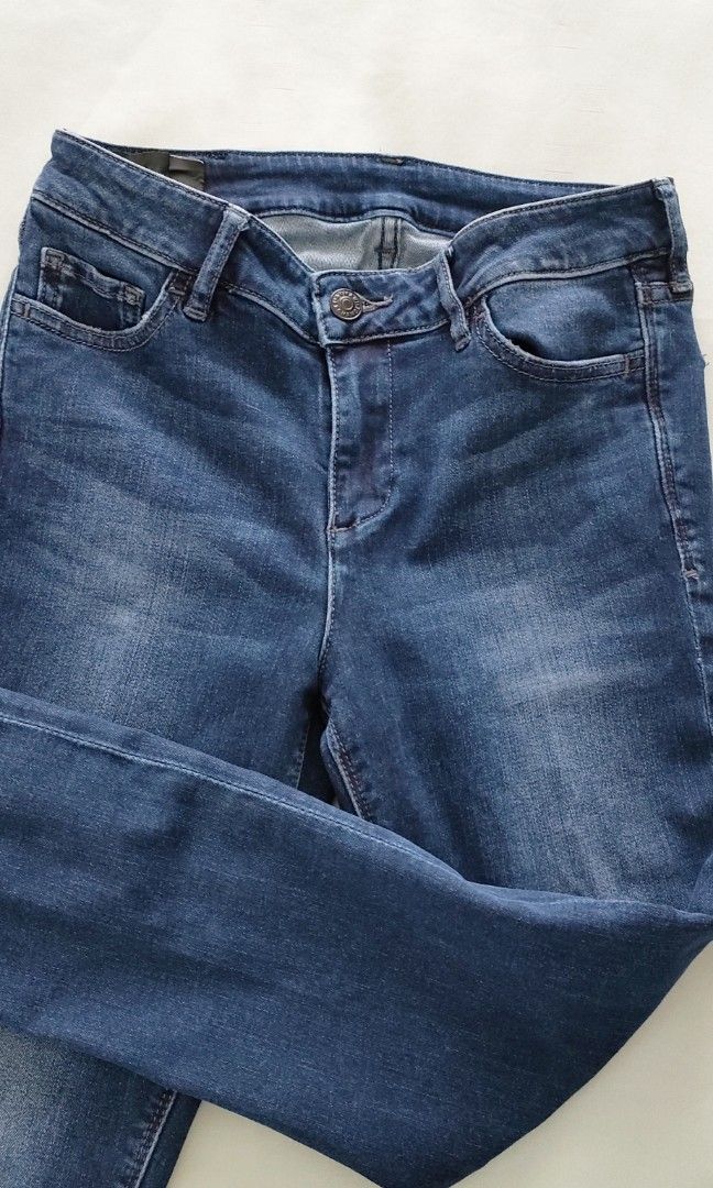 Armani Exchange Skinny Jeans, Women's Fashion, Bottoms, Jeans & Leggings on  Carousell