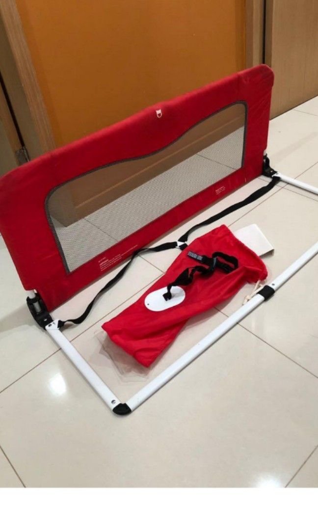 Bed guard rail / bed rail, Babies & Kids, Baby Nursery & Kids Furniture