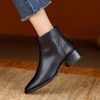 (Category: ) located in . Submitted by shopyoddlez (Listing ID 1219915153, Image 1). Description: .