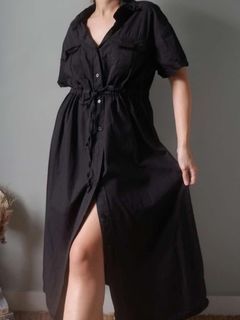 Black dress with top pockets L-XL