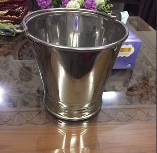 (BN) Clearance -Stainless Steel Bucket