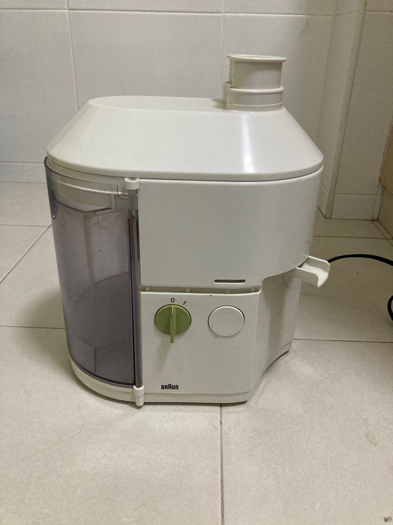 Braun juicer, TV & Home Appliances, Kitchen Appliances, Juicers