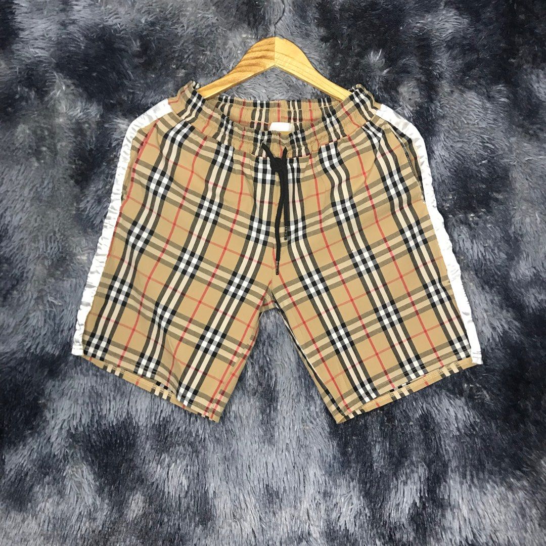 Burberry nova check shorts new arrivals