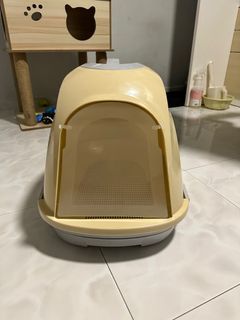 Cat Litter Box
