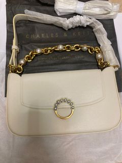 （分類：）位於 。 由 z__shop 提交（商品編號 1219888649，圖片 1）。簡介： 。