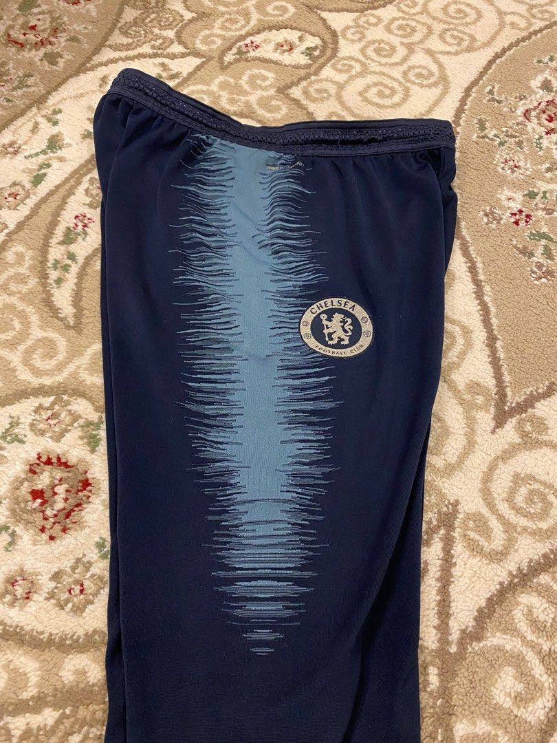 Chelsea top vaporknit pants