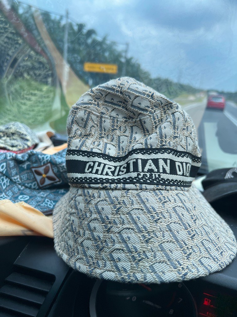 Christian Dior Black TeddyD Large Brim Veil Trim Bucket Hat 58  STYLISHTOP