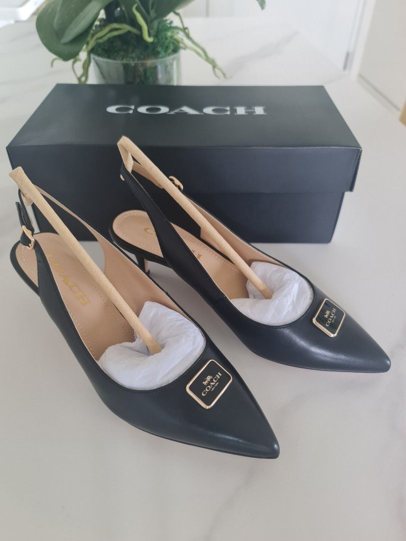 Coach allie clearance pump