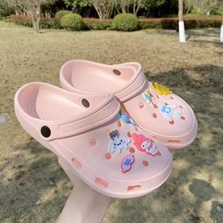 Croc charms- Sanrio characters