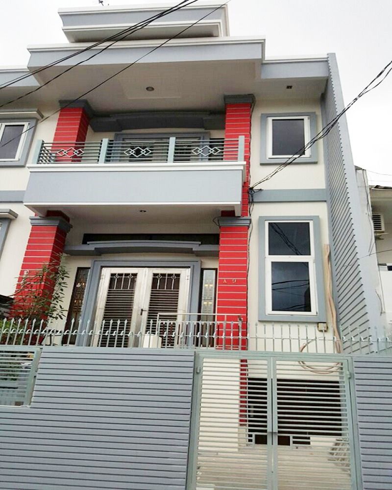 dijual_rumah_kost_14_kamar_dek_1678430400_835df0f1_progressive