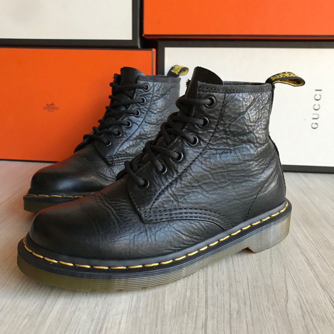 Dr best sale martens 10064