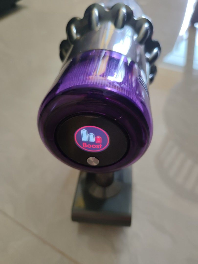 Dyson vacuum V11, Furniture & Home Living, Cleaning & Homecare Supplies