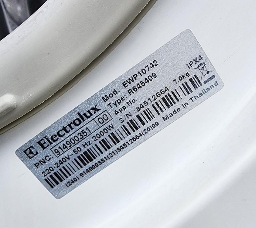 ELECTROLUX front load washing machine 7 kg, TV & Home Appliances