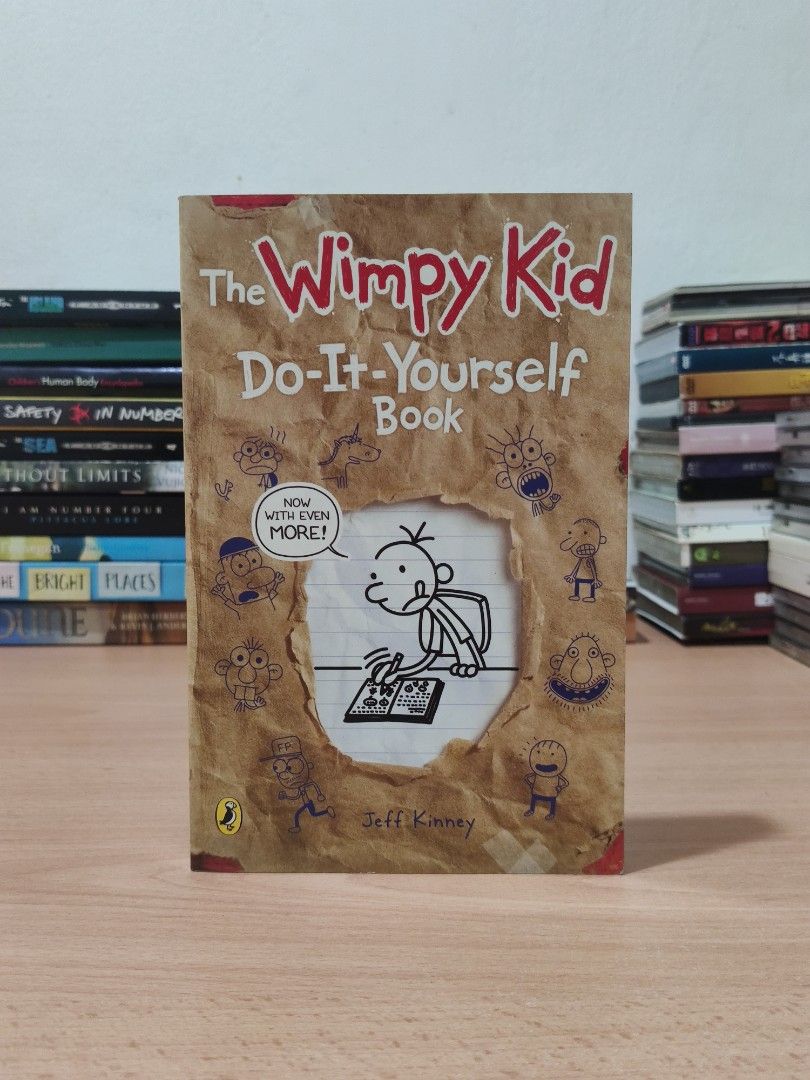 (ENG) The Wimpy Kid Do-It-Yourself Book, Hobbies & Toys, Books